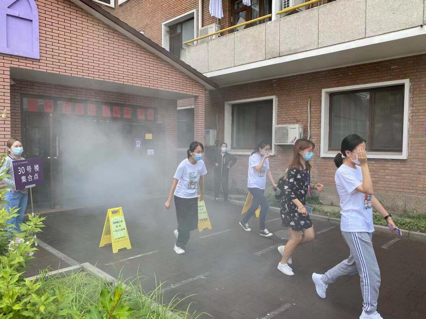 20210911-新生消防演习-社区中心-疏散撤离.jpg 20210911-新生消防演习-社区中心-疏散撤离.jpg