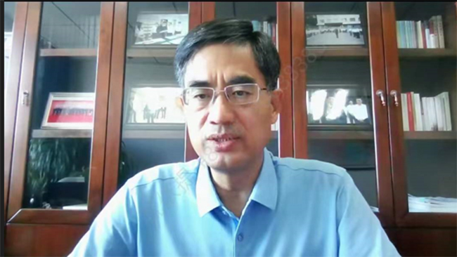 20220815-新疆大学开班式-孙竹昕拍摄-许咸宜讲话-图二.jpg 20220815-新疆大学开班式-孙竹昕拍摄-许咸宜讲话-图二.jpg