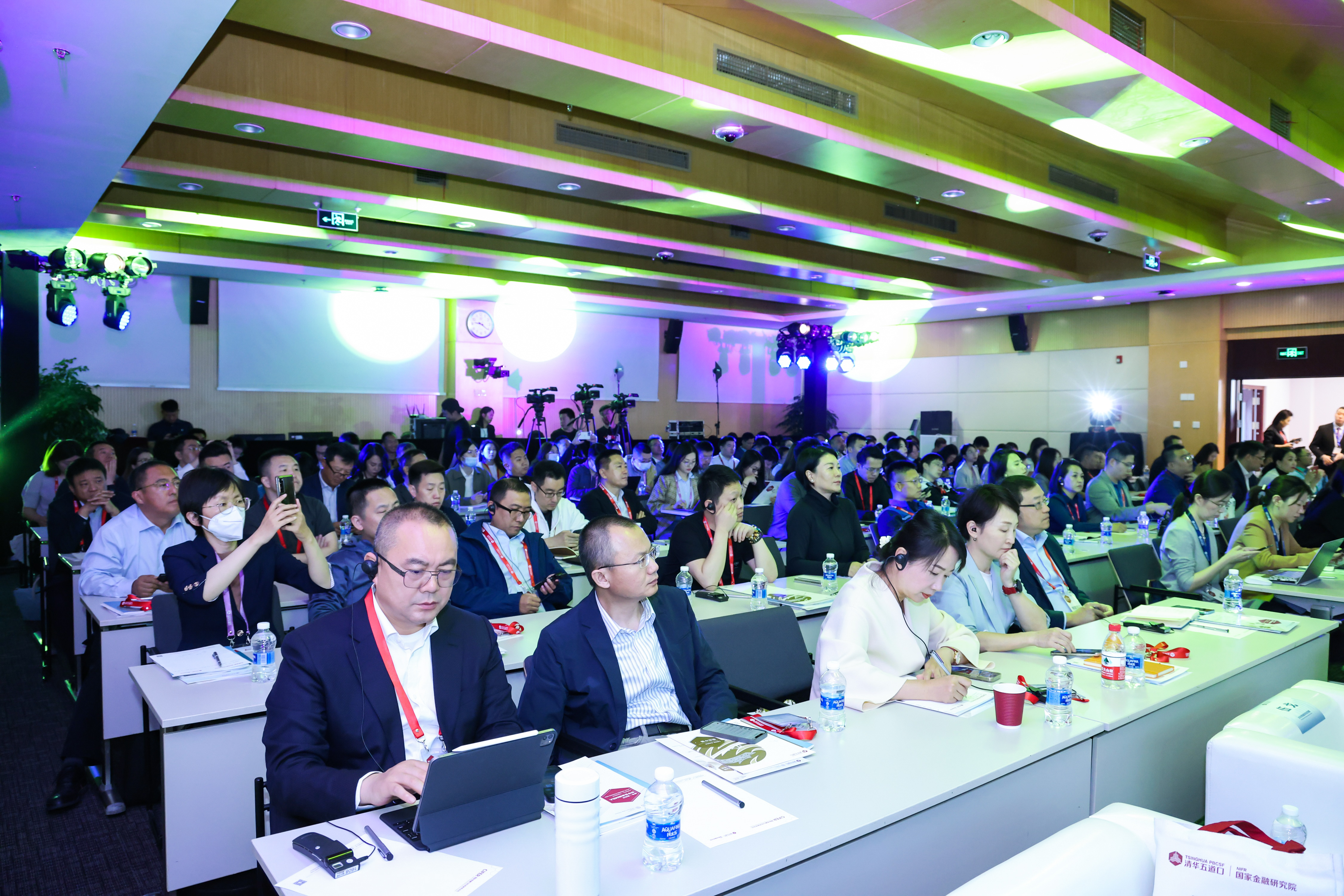 20230508-图为论坛现场-首席论坛-原图.jpg