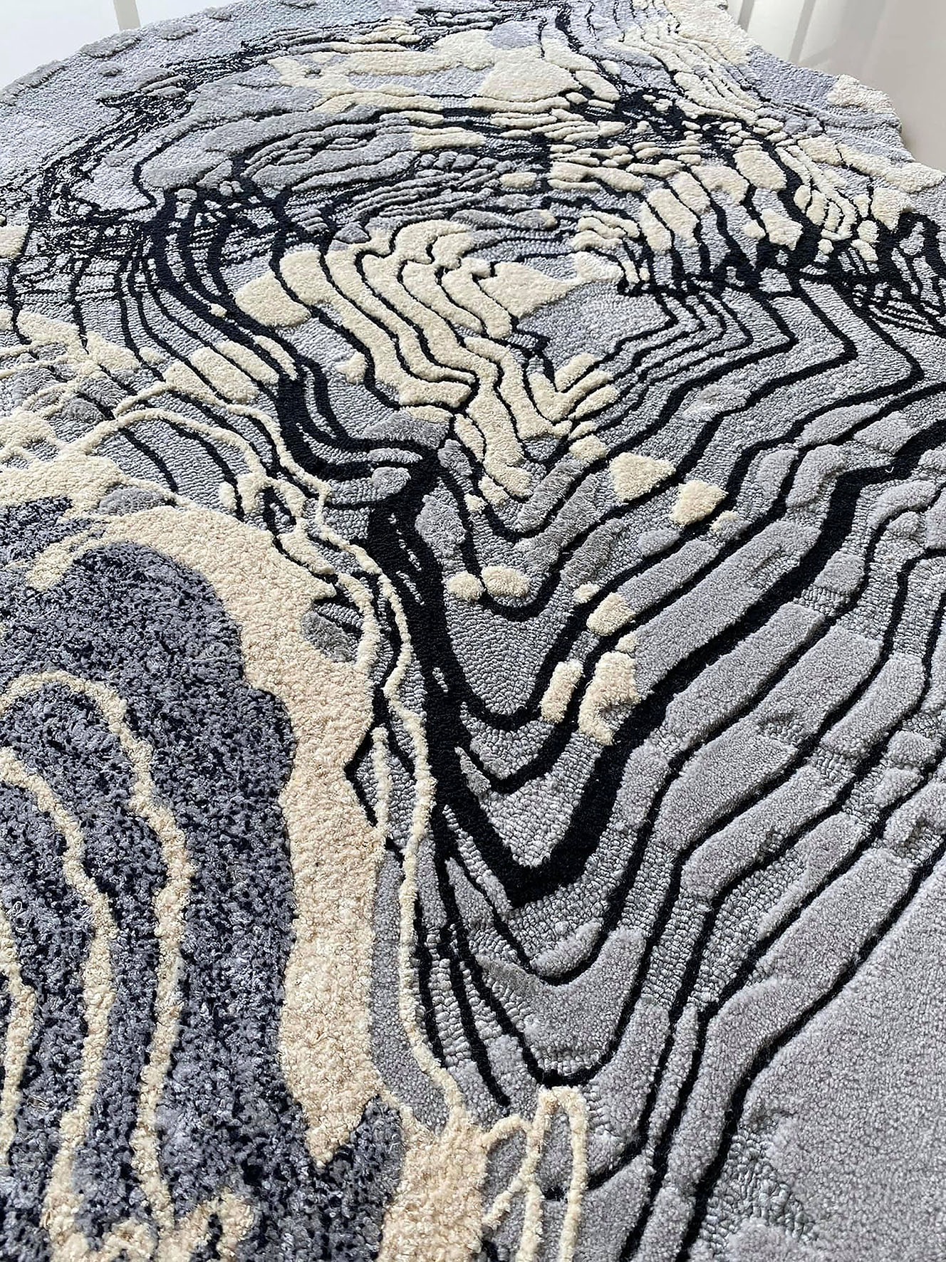 20220721-第十二届国际纤维艺术双年展-项目组-The Journey of Eri Silk (details a).jpg